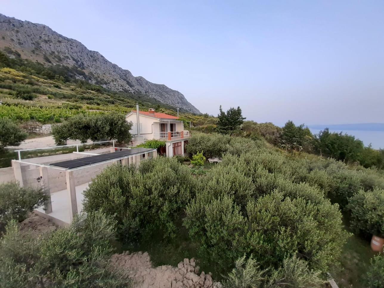 Holiday Home Betty Йесенице Екстериор снимка